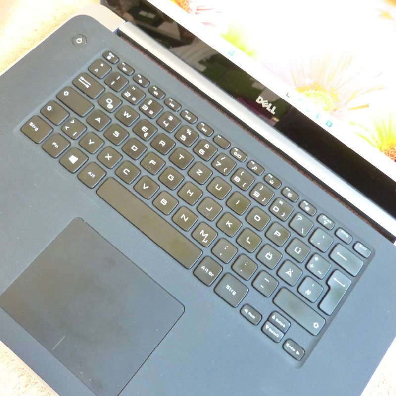 Dell XPS 15 9530 Carbon Fiber Magnesium 15-inch 4K Ultra | 1TB SSD |... gallery