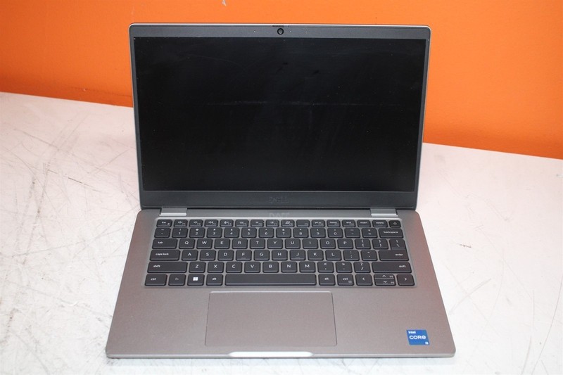 Scratched LCD Dell Latitude 3340 Laptop Core i5-1335U 4.6GHz 8GB 256GB gallery