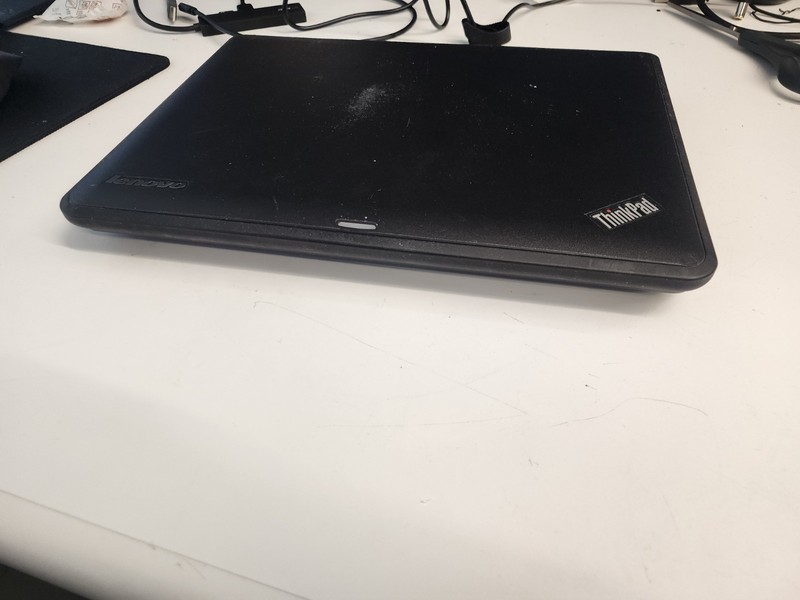 Lenovo ThinkPad X Series X131e 11.6" LED Notebook Amd E-300 6GB RAM gallery