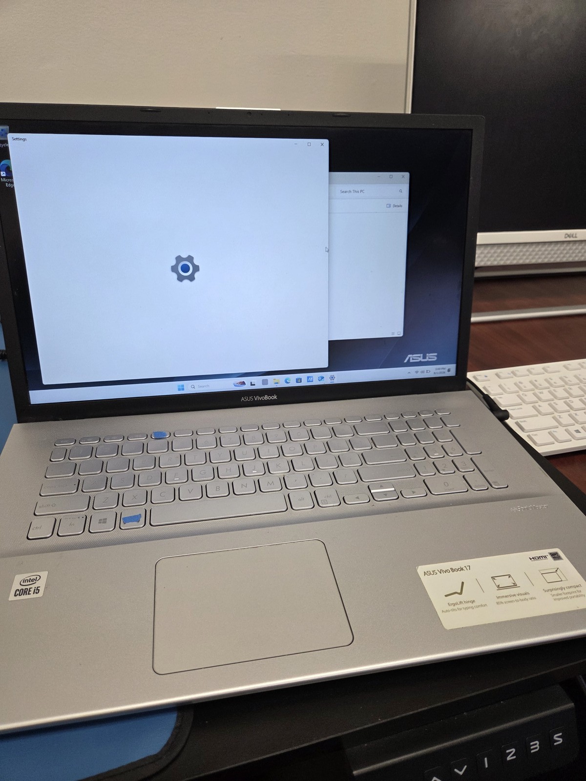 ASUS VivoBook 17 Inch Laptop x712j – i5 10th Gen, 12GB RAM, 500GB SSD + 1TB HDD gallery