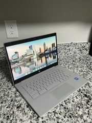 Microsoft Surface 13.5″ (128 GB SSD, Intel Core M3-7Y30, 1.00 GHz, 4 GB) Laptop