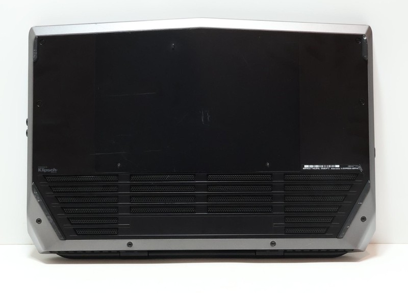 Dell Alienware 15 R2 Core i5-6300HQ 2.3GHz 8GB 128GB 1TB GTX 965M 15.4" gallery
