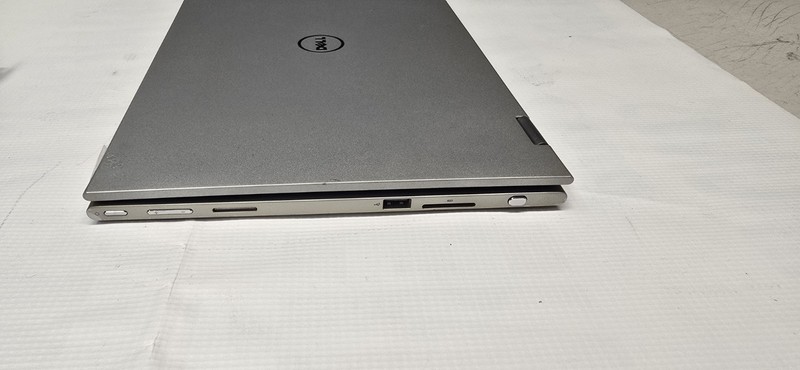 Dell Inspiron 13 7000 Laptop gallery