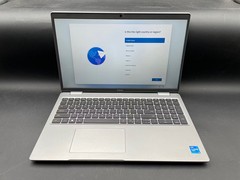 Dell Latitude 5520 Used 15.5″ (i5-1145G7 @ 2.60GHz-8GB-256GB NVMe)