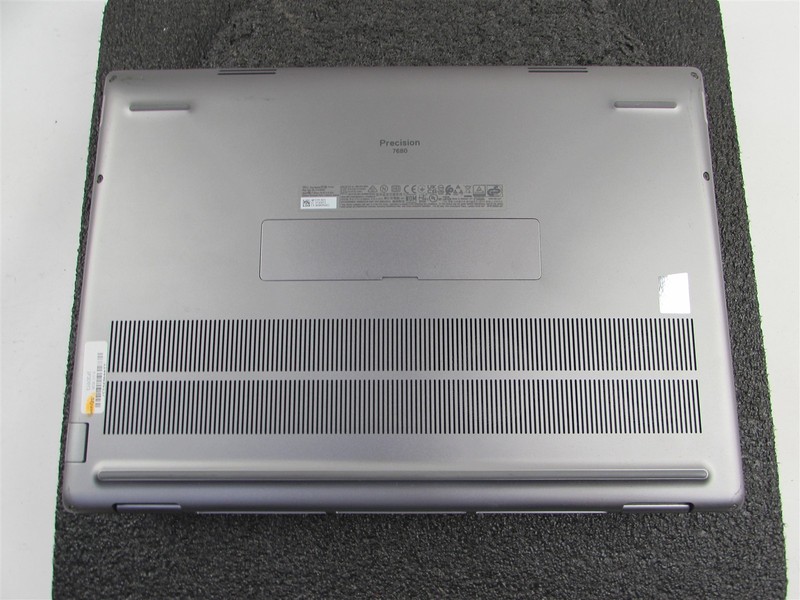 DELL PRECISION 7680 FHD CORE I7-13850HX 1TB SSD 32GB RAM RTX 2000 ADA WIN 11 PRO gallery