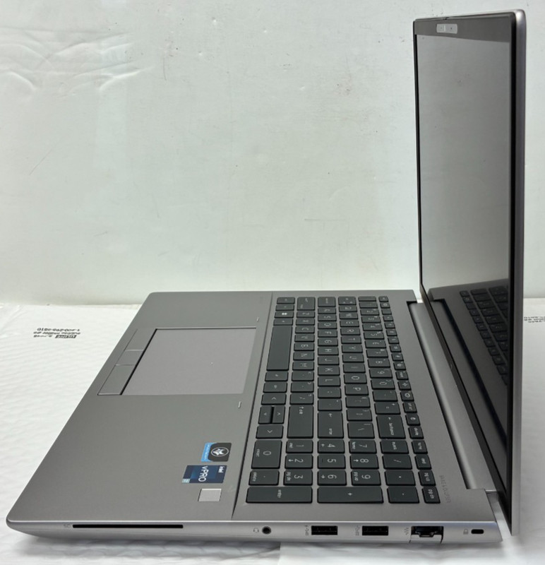 HP ZBook Fury 16 G9 Intel Core i7-12850HX 2.1GHz RTX A2000 32GB RAM 1TB SSD 16' gallery