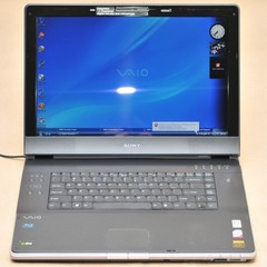 Sony VAIO VGN-AR720E C2Duo T7250 GeForce 8400M 320GB HDD 2GB RAM Windows Vista