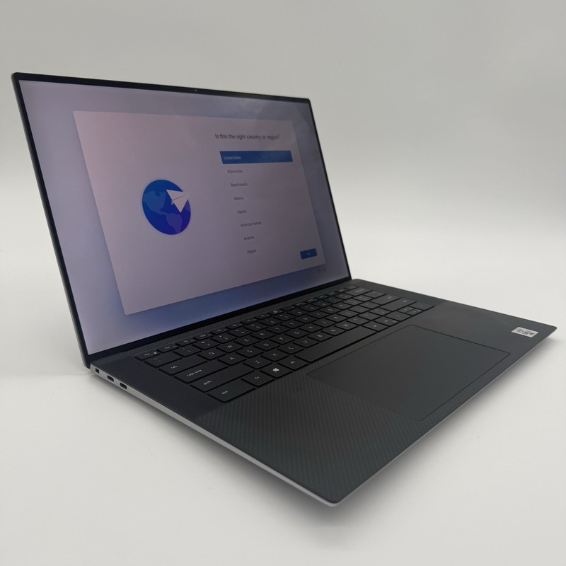 Dell Precision 5550 15.6" 4K Laptop i7-10850H 16GB 512GB SSD Quadro T1000 Win11P gallery
