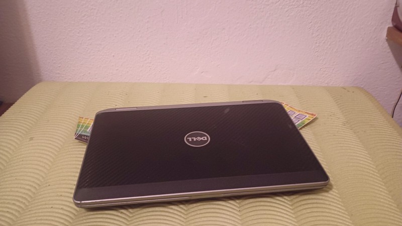 DELL LATITUDE e6330 13.3" i5-3380m 8GB 128GB SSD WIN11 gallery