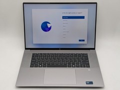 HP ZBook Studio G11 16″ UHD+ 4K+ ULTRA 7 165H 512GB SSD 16GB W11P RTX 1000 Ada