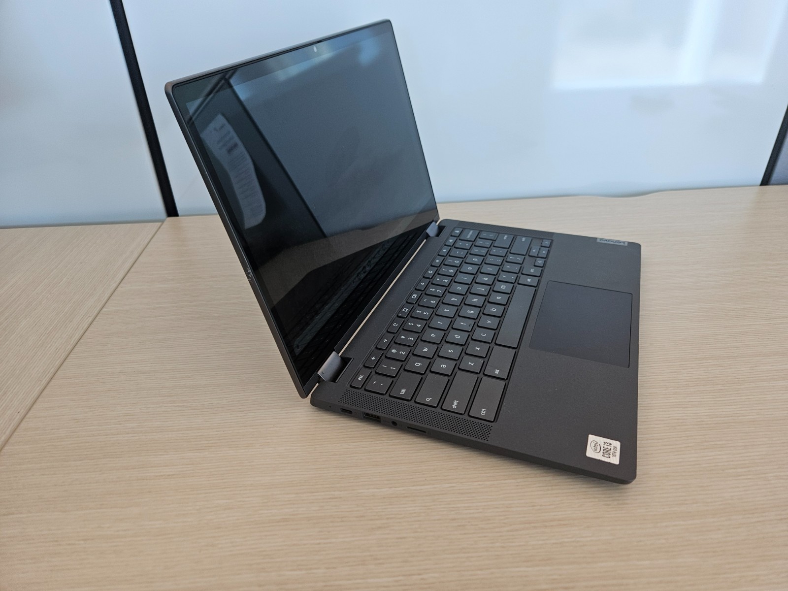 Lenovo IdeaPad Flex5 CB 13IML05 laptop gallery
