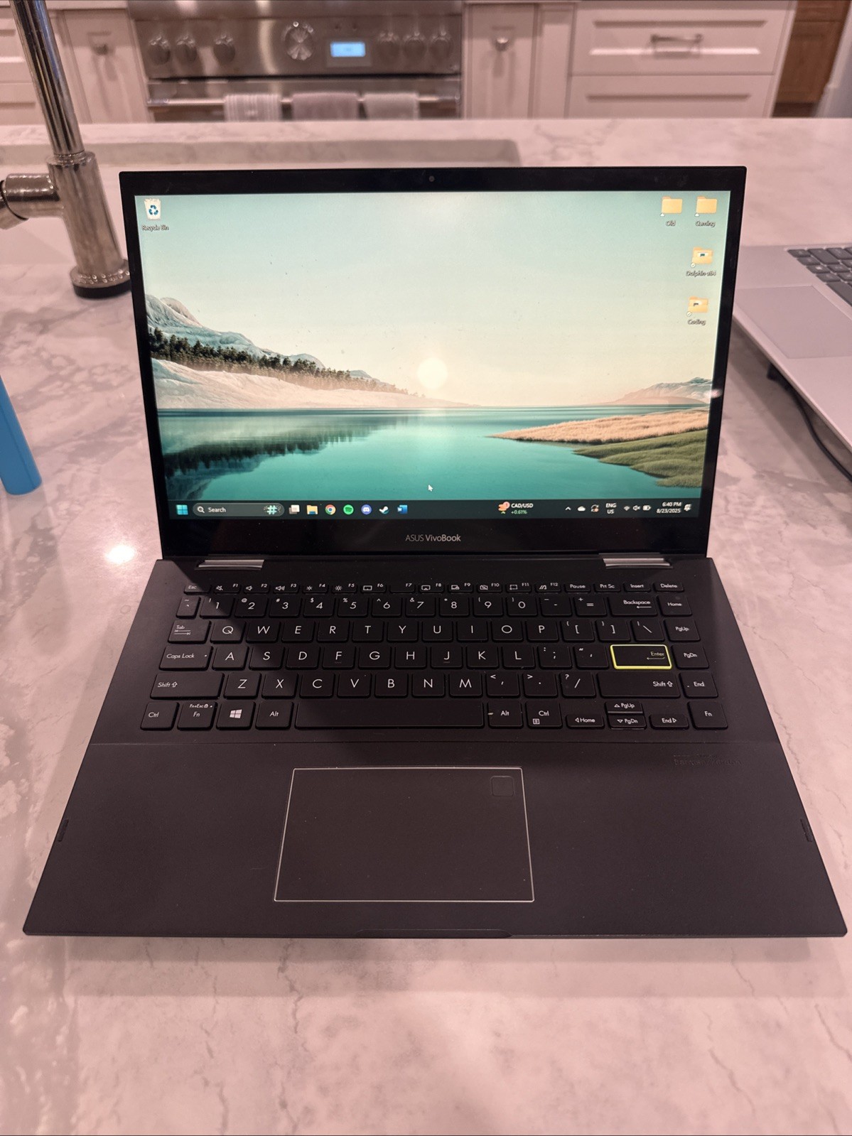 Asus Tp470ea VivoBook Flip 14 11th Gen Intel(R) Core(TM) I7-1165G7 8gb Ram,512 S gallery