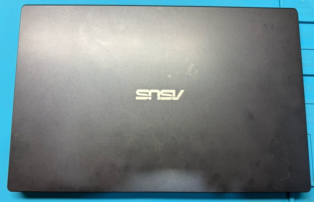 Asus L510m Laptop. May Work. No Charger.