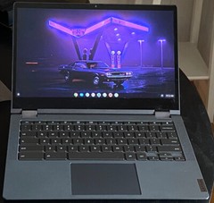 Lenovo Flex 5 13.3 inch (64GB, Intel core i3 10th gen., 2.1GHz. 4GB) Chromebook