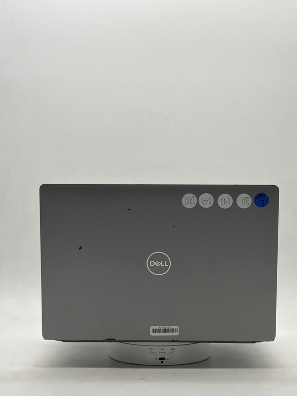 Dell Latitude 5310 13.3" i5-10310U 16GB 256GB NO OS -- READ gallery