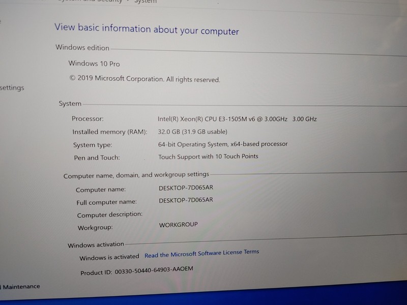 Dell Precision 5520 Xeon E3-1505M v6@3.00GHz, 32GB RAM , 512GB SSD WIN 10 gallery