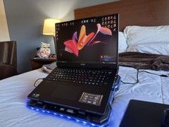 MSI Raider 18 HX AI A2XWIG Intel Core Ultra 9 RTX 5080 64GB 2TB SSD 18″