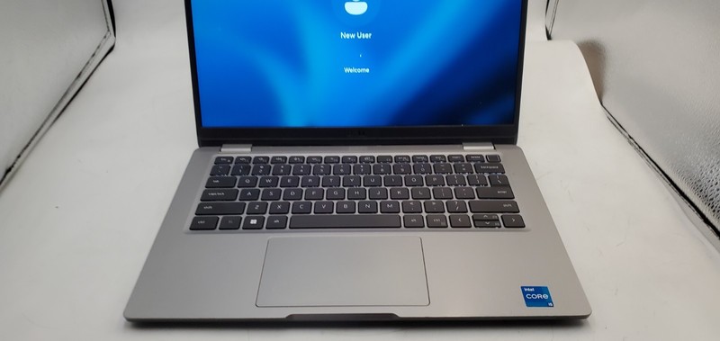 Dell Latitude 5330 Laptop Intel Core i5-12th Gen 16GB RAM 256GB SSD W11P 13" gallery