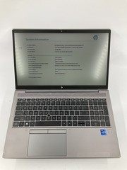 HP Zbook Firefly 15 G8 15.6″ Core i7-1185G7 256GB 16GB B Win 11 Pro