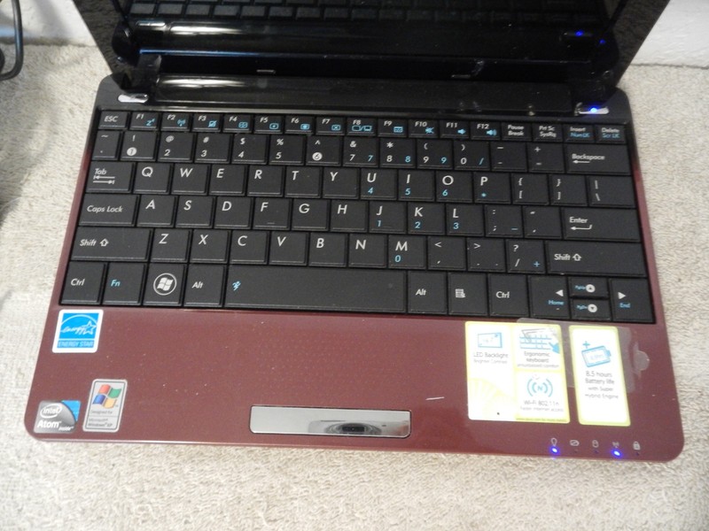 ASUS EEE 1005HAB Mini Notebook 2G Atom-N270 1.6 160HD Wifi Cam WinXP + CHGR BATT gallery