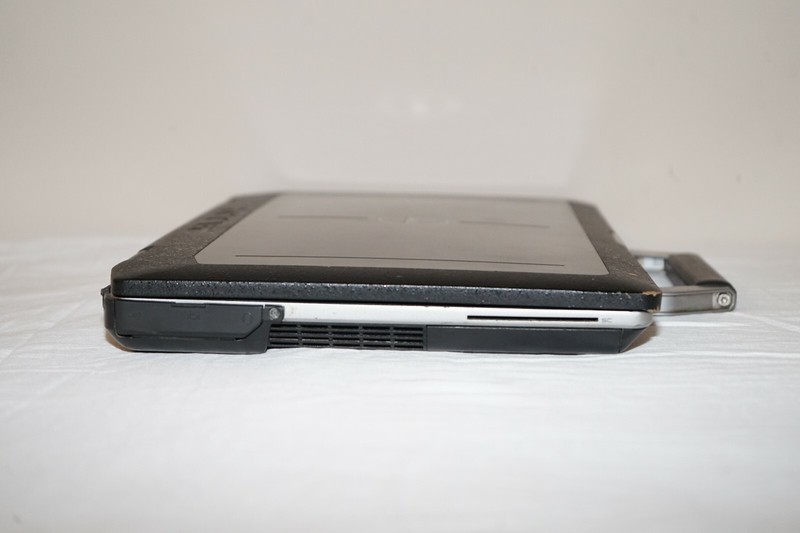 ^ Dell Latitude E6430 ATG 14" i5-3230M @ 2.60GHz 8GB Ram No HD "Display Issue" gallery