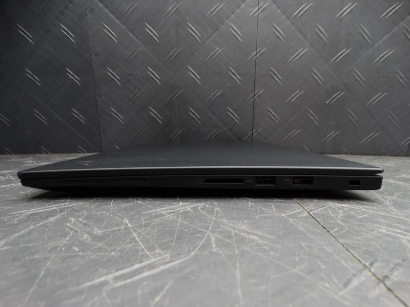 Lenovo ThinkPad X1 Extreme i7-9850H @ 2.60GHz 32GB RAM 477GB SSD 4GB GPU 13.5" gallery