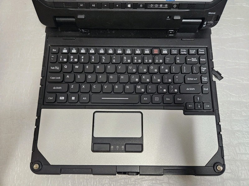 Panasonic Toughbook CF33 Intel I5 7600U 16GB RAM, Win11 Pro, No Hdd 0% Batt Life gallery