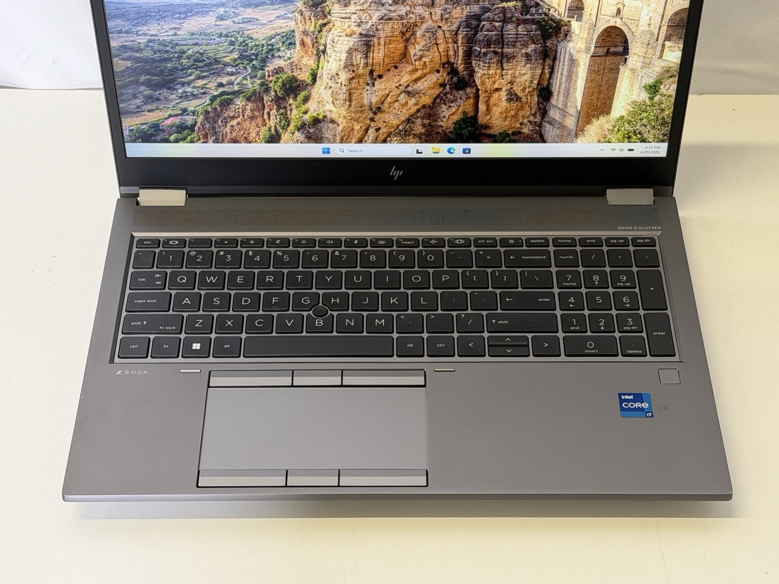 HP ZBook Fury 15 G8 15.6" i7-11850H 32GB 1TB SSD NVIDIA T1200 Win11 Pro gallery
