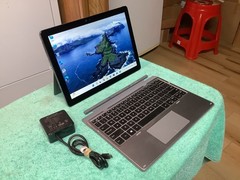 Dell Latitude 7200 2-in-1, i7-8665u, 16 GB – 256 GB NVMe Windows 11 Pro #9K76H53