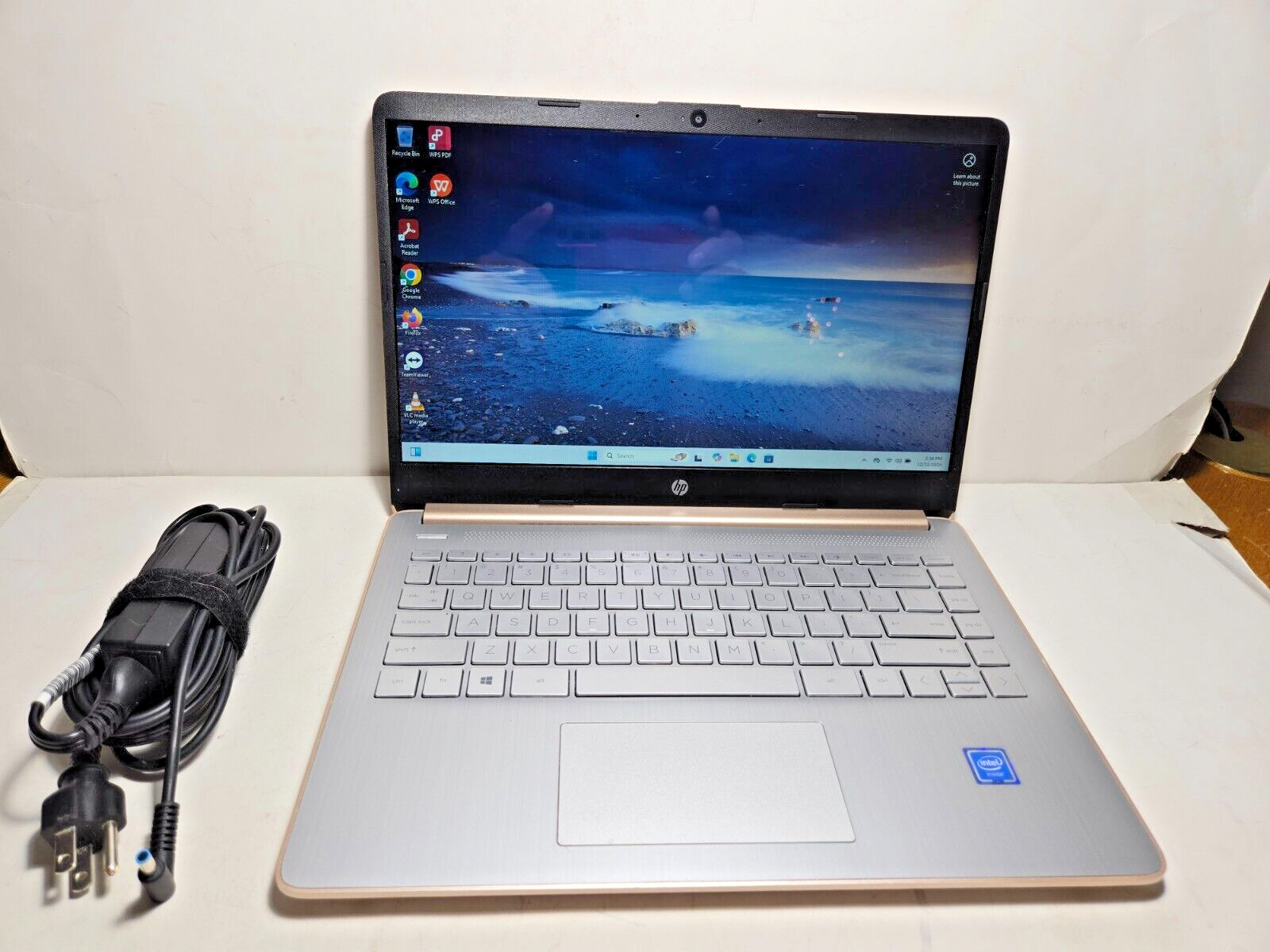 HP 14-DQ0012DS 14" HD Touch Laptop Intel Celeron N4020 4GB SDRAM 64GB eMMC W10H gallery