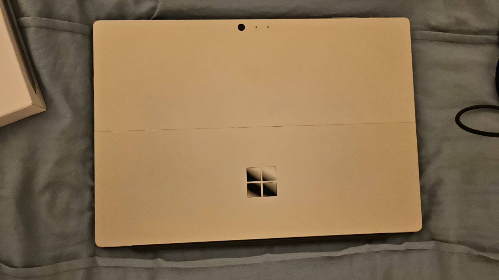 Microsoft Surface Pro (2017, Model 1796) i5/128GB/4GB + Type Cover + Surface Pen gallery