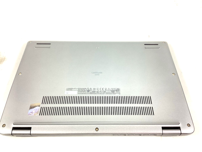 Dell Latitude 3340 13.3" FHD i3-1315U IPS 8GB 256GB SSD WiFi 6E W11P - 3RXXN gallery