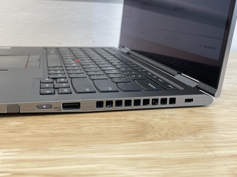 Lenovo ThinkPad X1 Yoga Gen 5 Touch - Core i7-10510U - 16GB RAM 512GB SSD Win11 gallery