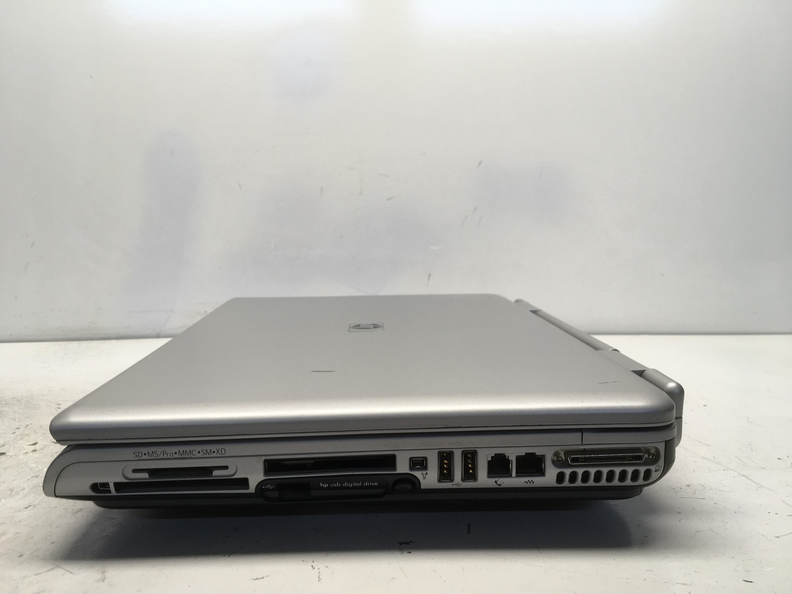 HP Pavilion ZD8000 Intel Pentium 4 No RAM NO HDD No Batt gallery
