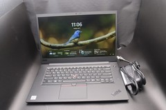 Lenovo ThinkPad P1 Gen 3 i7-10750H 32GB RAM 512GB SSD NVIDIA Quadro T1000