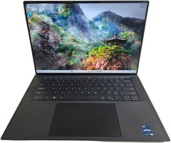 Dell Precision 5570 Laptop – i7-12800H 16GB 512GB SSD Cam RTX A1000 15.6″