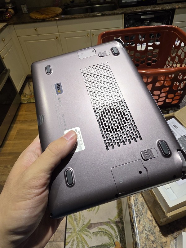 GPD Win Max 2 2025 10.1" Ryzen 7 8840U 32GB 4TB SSD gallery