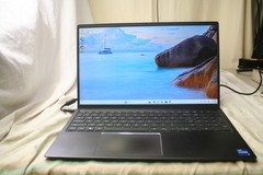 Dell Vostro 15 5510 i5-11300H 16GB 512GB NVMe SSD 15.6″ FHD Win 11 Pro