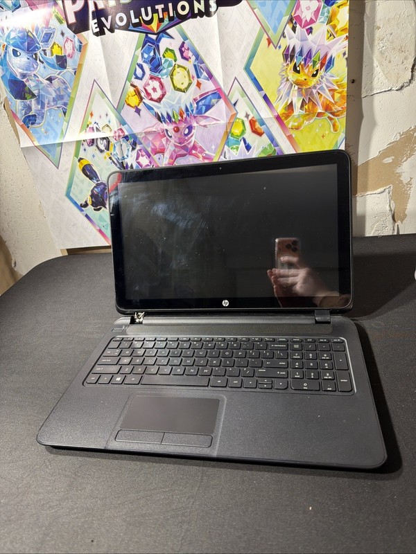 HP 15-1387wm LAPTOP untested no power cord FOR PARTS ONLY gallery