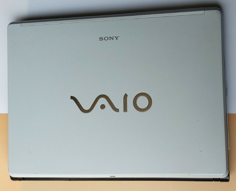 Sony VAIO PCG-7N2L 2GB RAM 100GB HDD WIFI BIOS TESTED gallery