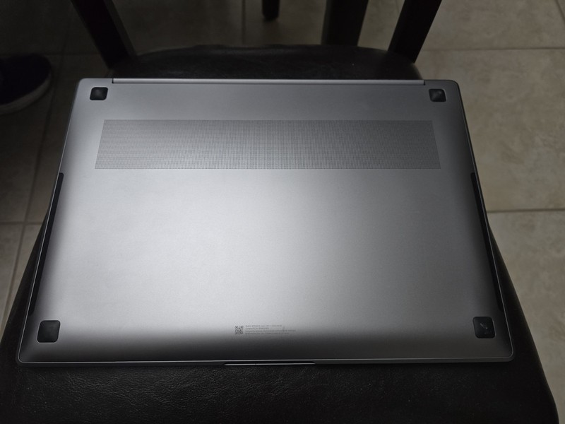 Samsung Galaxy Book5 Pro 16" AMOLED Touch Intel Ultra 7 256V 16gb 1tb Laptop gallery