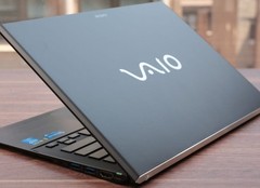 Sony Vaio Pro 13Sony VAIO PRO 13 Touch (SVP13218PGS Silver) Win8Pro Core