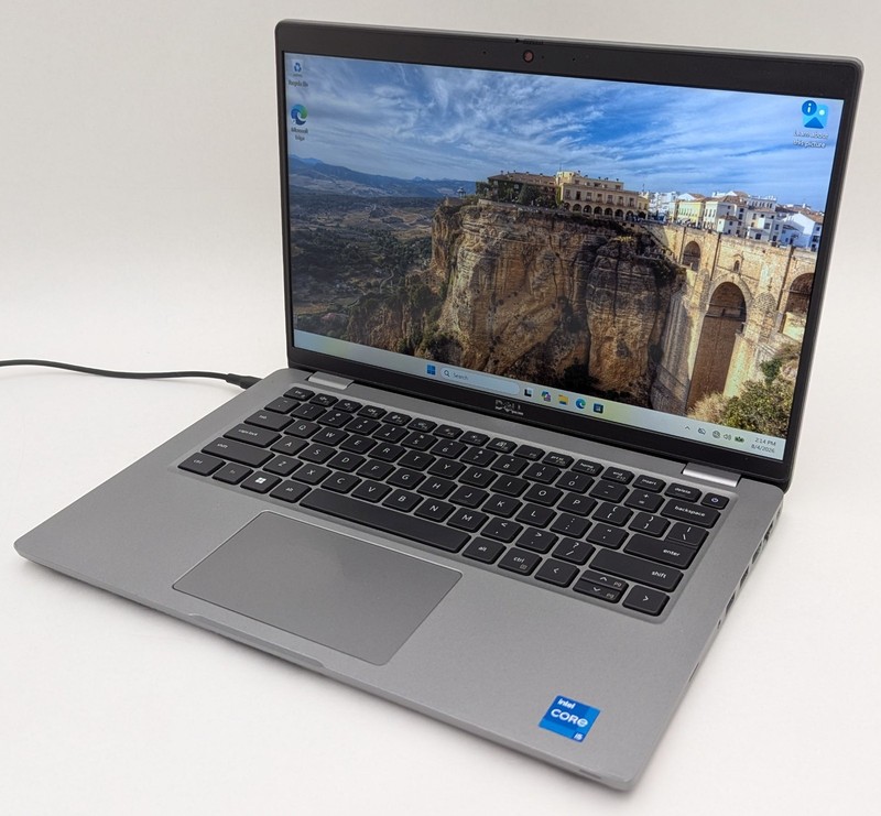 Dell Latitude 5430 14" Laptop i5-1235U 1.30GHz 16GB RAM 256GB NVMe Windows 11 gallery