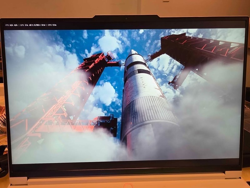 Mint Condition Lenovo Legion 7 16IRX9 16" i7-14700HX 32GB 1TB GeForce RTX 4060 gallery
