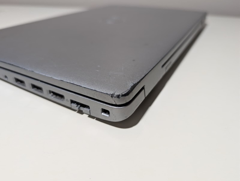Read! Dell Latitude 5520 | Intel i5 11th Gen 4GB RAM NO SSD | Backlit Keyboard gallery