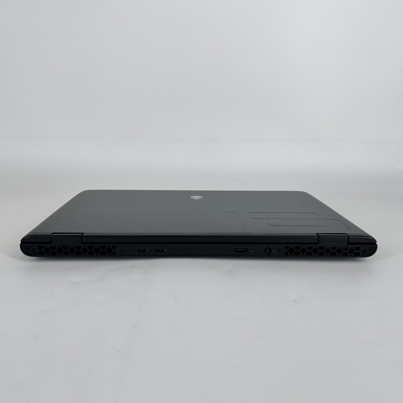 Dell Alienware M16 R2 240Hz QHD+ 2.5 GHz Ultra 9 185H 32GB 1TB SSD RTX 4070 Good gallery