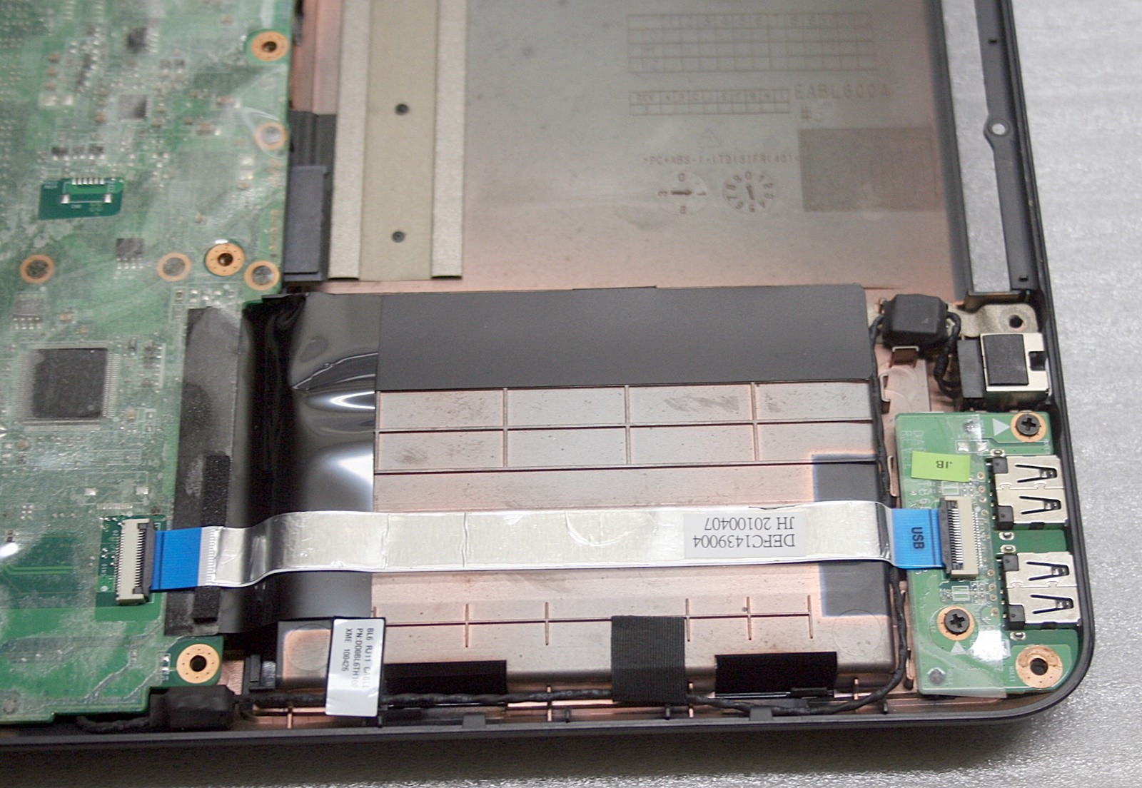 FOR PARTS - TOSHIBA SAT. L655D-S5066 LAPTOP - PSK2LU-00H001 gallery