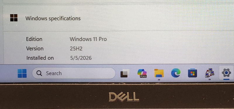 Dell Latitude 7300 i5-8265U 16GB 256GB SSD 13.3" Touchscreen Win11 Pro Laptop PC gallery