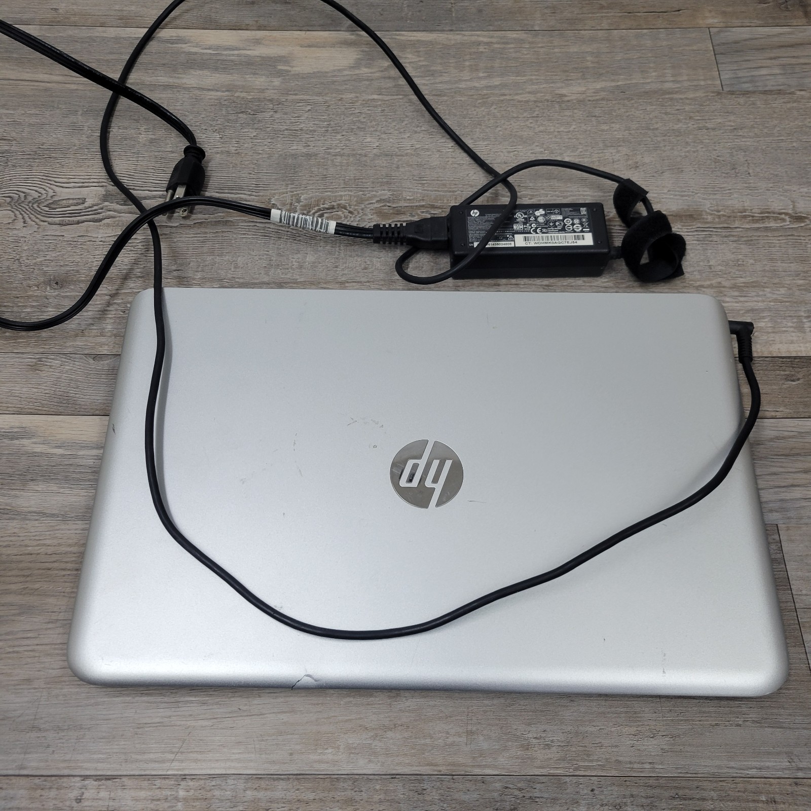 HP ENVY x360 Convertible m6 i5-7200U gallery