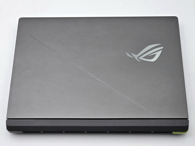 ASUS ROG Strix G18 18" 2.5K 240Hz Core Ultra 9 275HX RTX 5070 Ti 16GB 1TB gallery